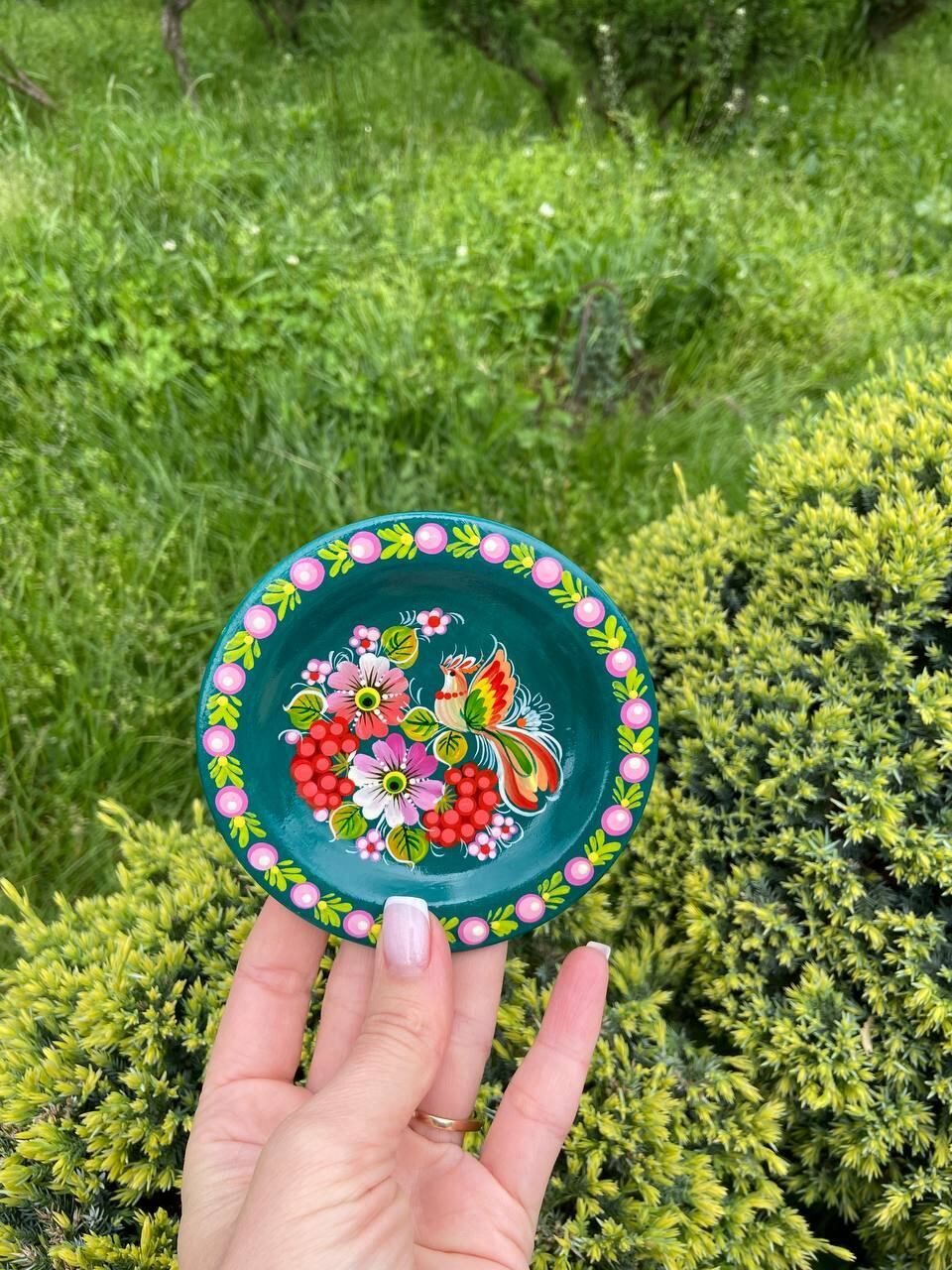 ペトリキフカ塗り 木製プレート S （Khomenko作） | ウクライナ刺繍と