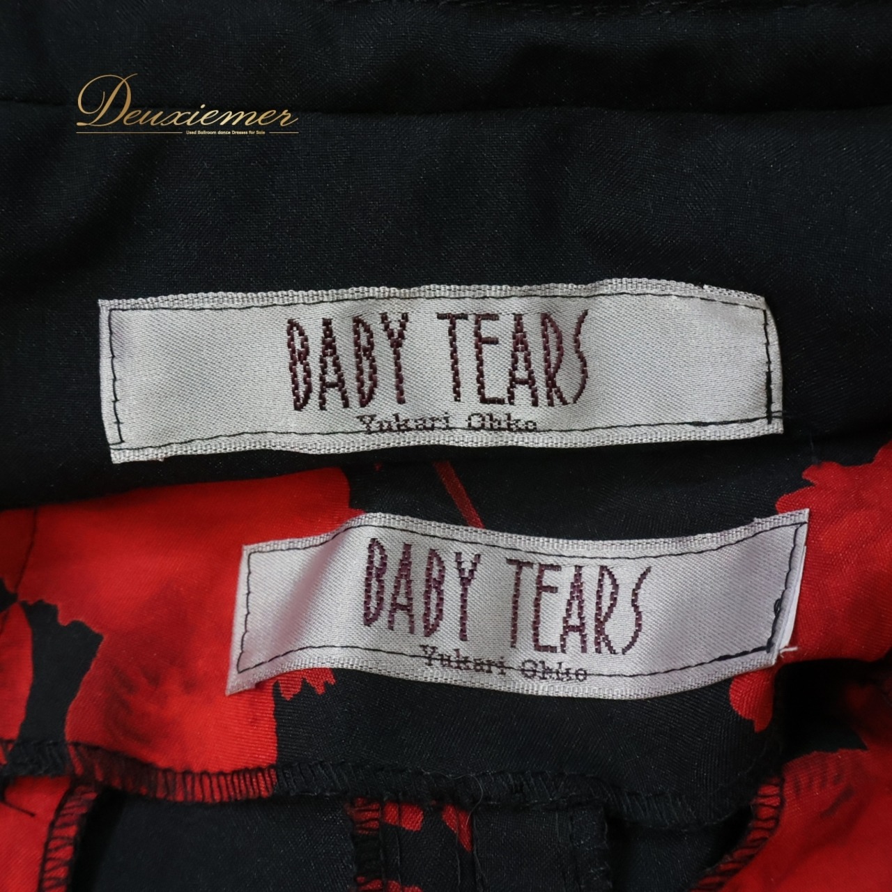 【フラメンコ衣装】レッド BABY TEARS ベビーティアーズ 上下セット ブラック 赤 黒 ボランテ フリル ボウタイ ダンス 豪華 ステージ 舞台 高級感