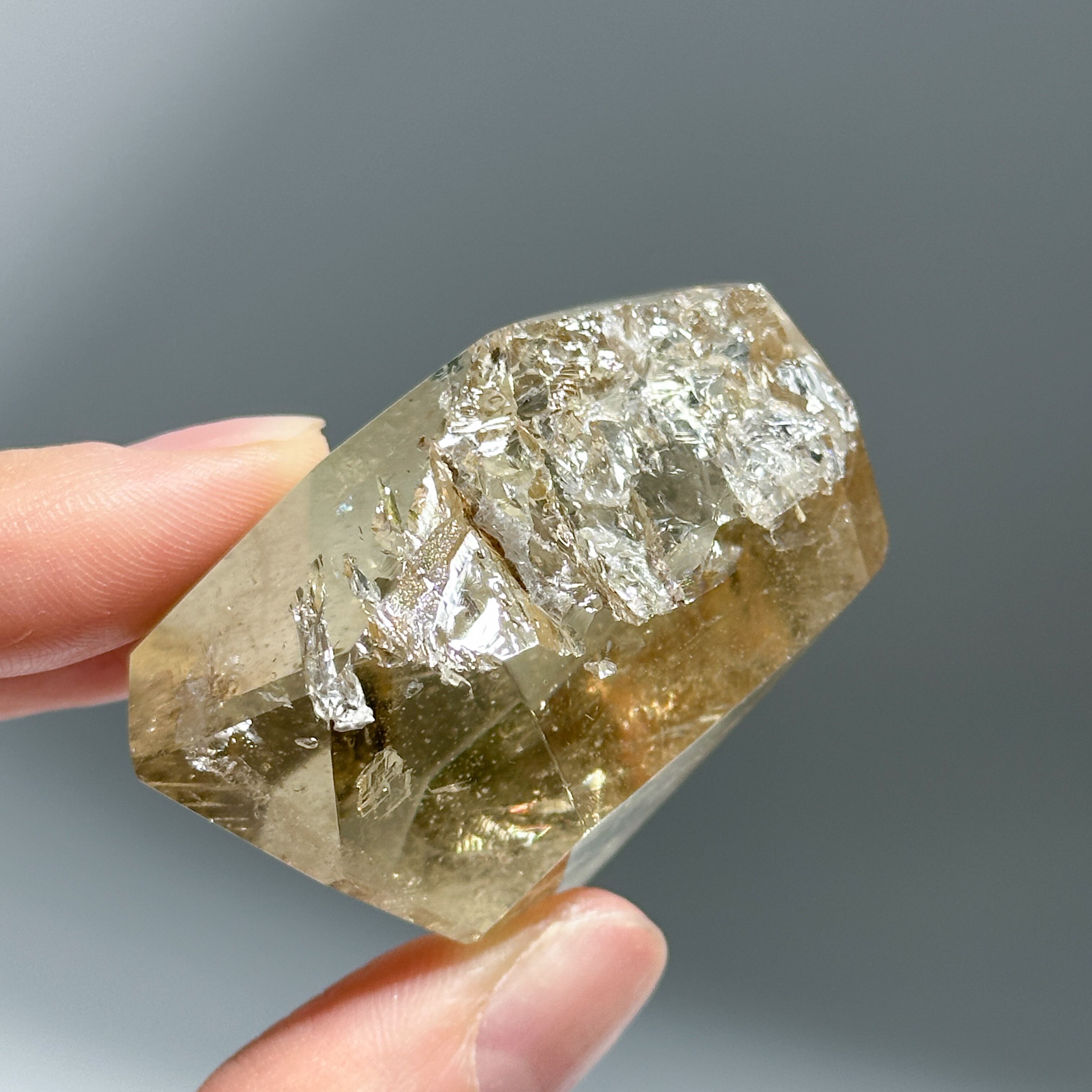 虹◎シトリン（黄水晶） フリーフォーム55◇ Citrine ◇ 天然石・鉱物