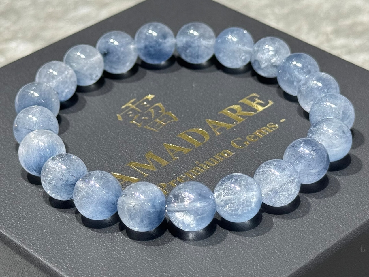 No.1885【S】ブルーラビットヘアクォーツブレスレット