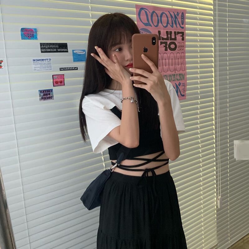 オータムスタイルスリムソリッド カラークロスショートトップス 秋物 ソリッドカラー 萌量不足76680243390