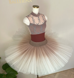 シアーメッシュ エンブロイダリー レオタード(Mahogany)