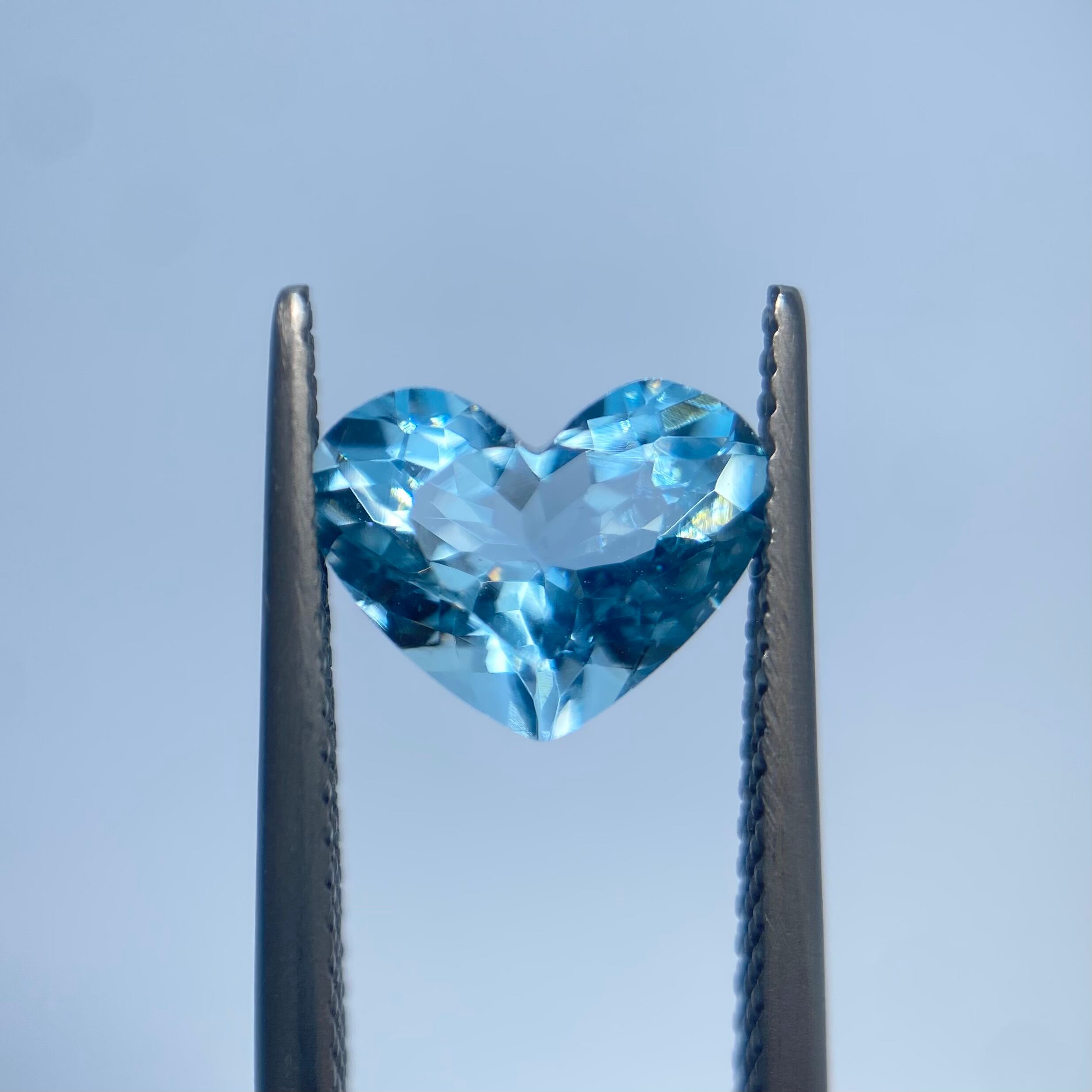 みずみずしいハートのアクアマリン