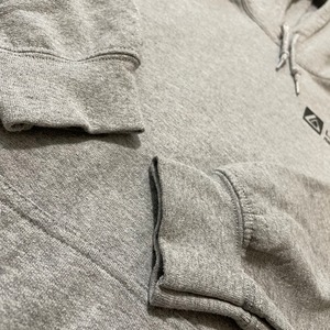 【GILDAN】ワンポイントロゴ LAKEWOOD スウェット パーカー フーディー hoodie バックロゴ M US古着