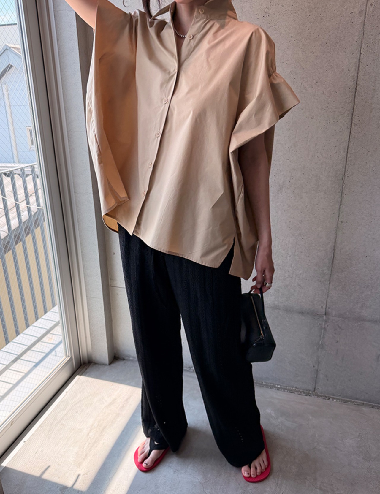 【26ss】Shoulder-Shirring Shirts_Beige・Navy