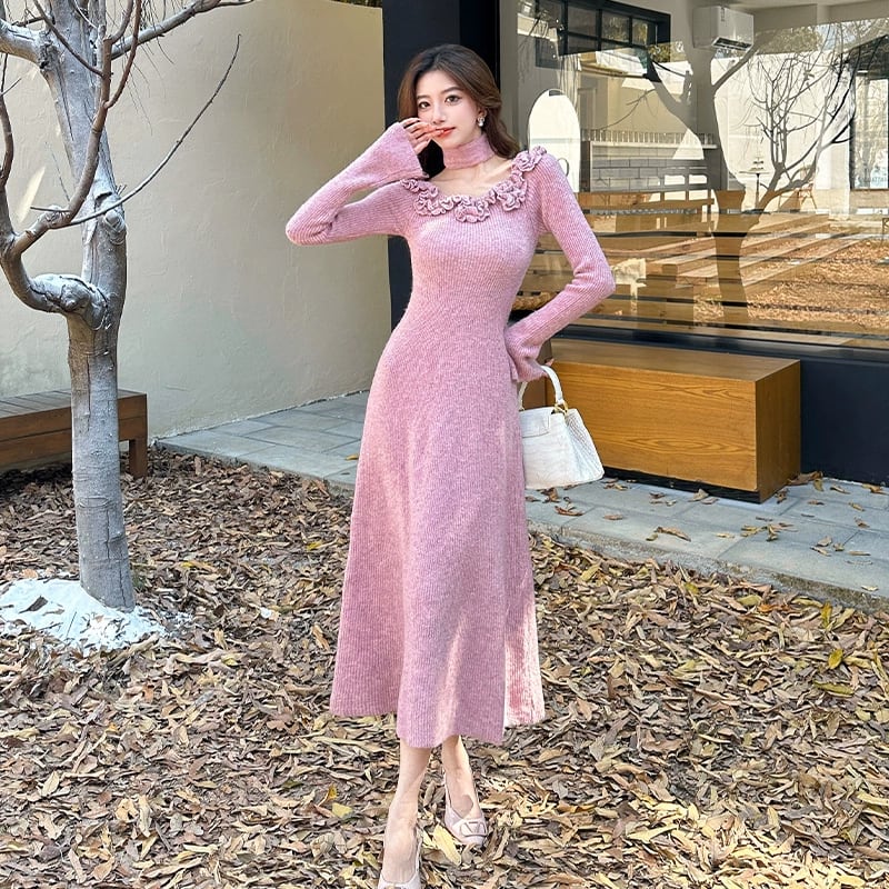 【dress】立体バラ付きニットワンピース Q7051