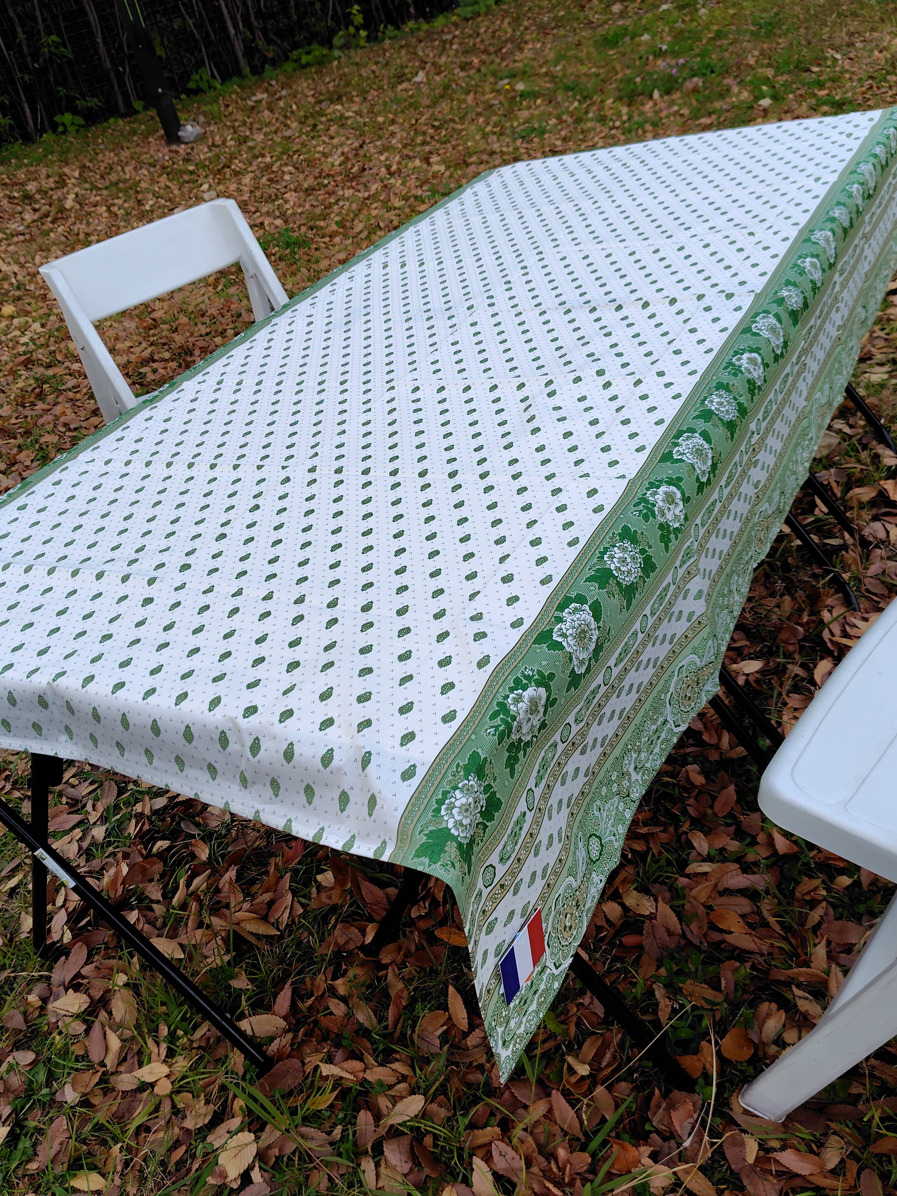 南仏プロバンスのテーブルクロス ファビウス