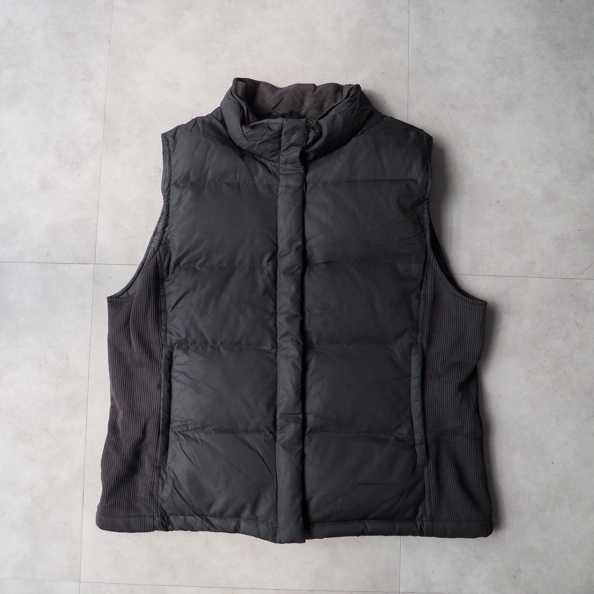 00s “GAP” corduroy switching black down vest jacket 00年代 ギャップ コーズ切替 ダウン