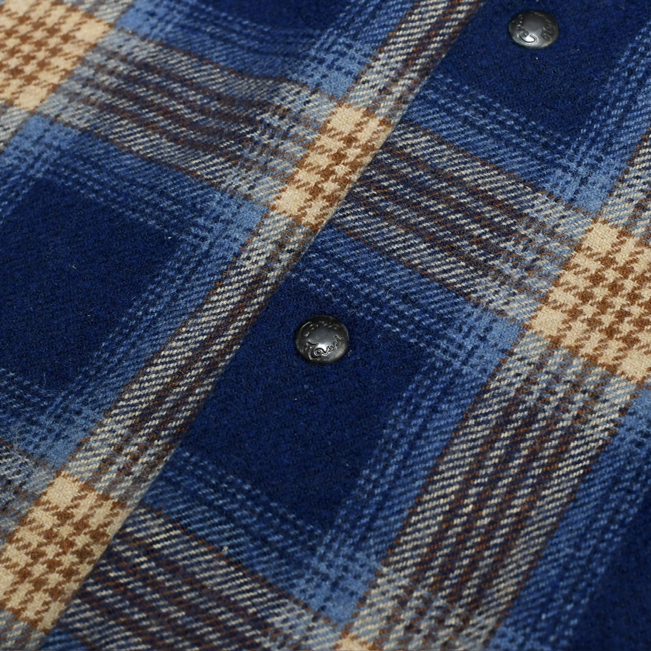 arm pocket check wool open collar shirt