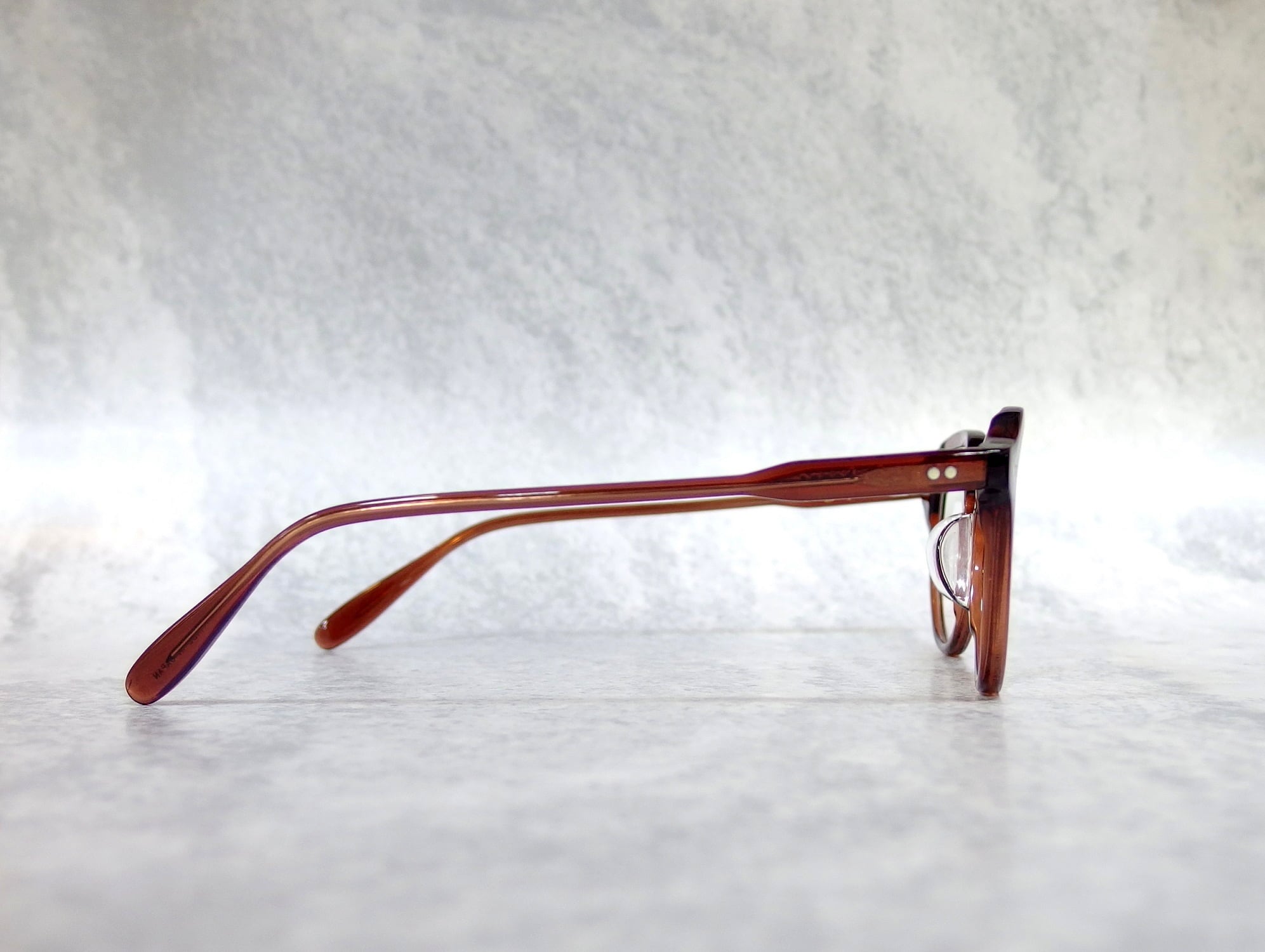 Buddy Optical】Sorbonne “Medicine Bottle” | 正光堂時計店