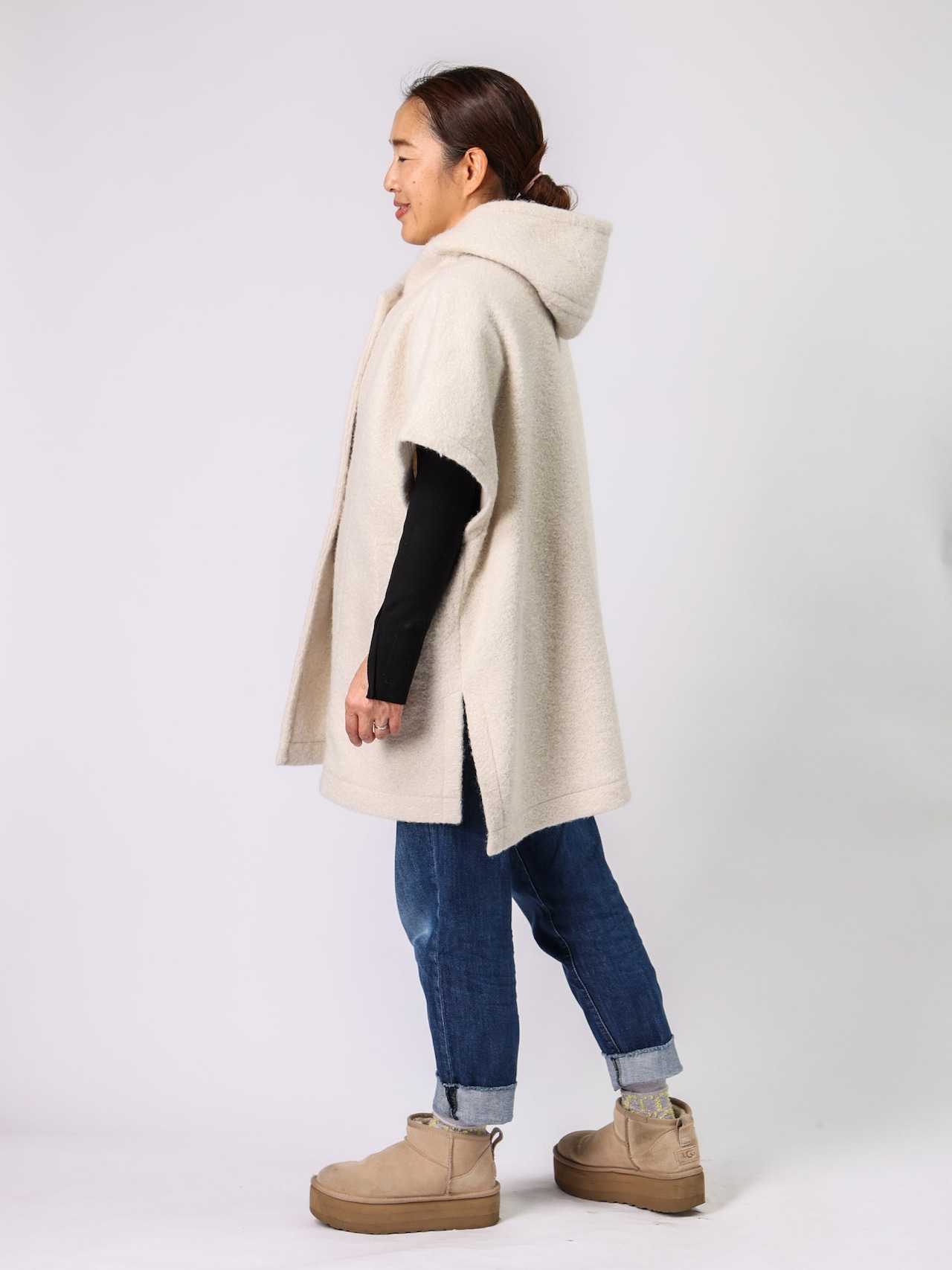 BEATRICE(スタンドフードポンチョ)