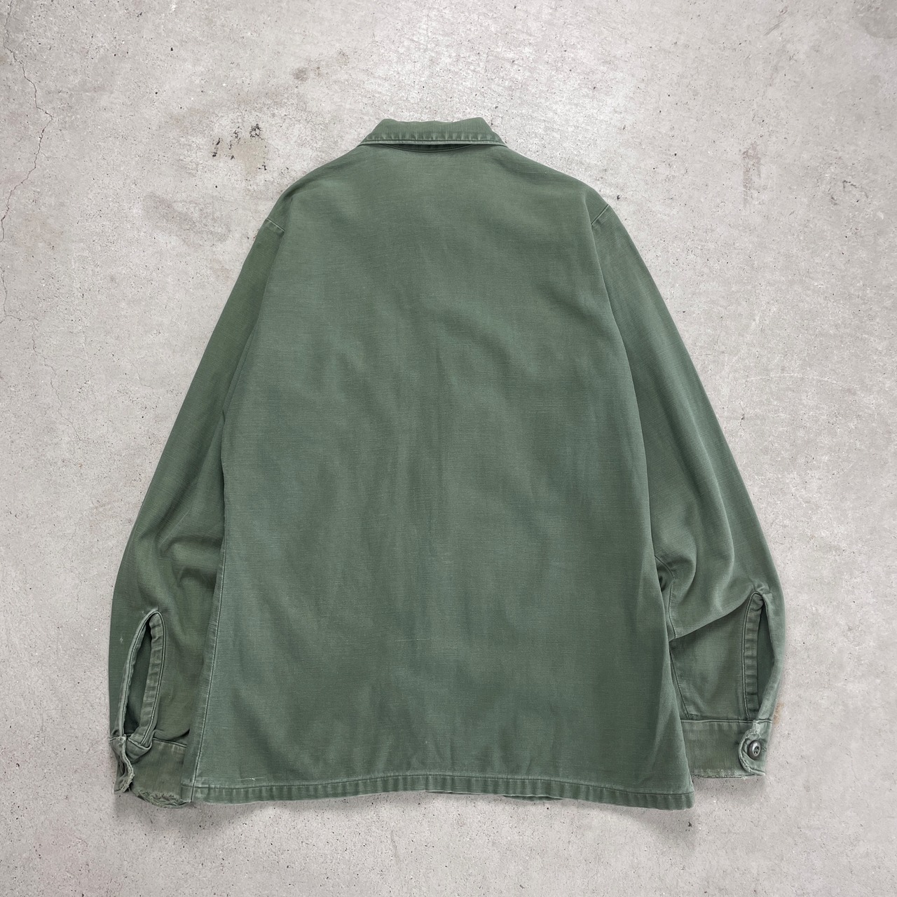 70年納品 U.S.ARMY 米軍実品 OG-107 ユーティリティシャツ メンズS相当 