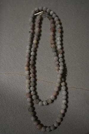 TOO - necklace JANE white agate