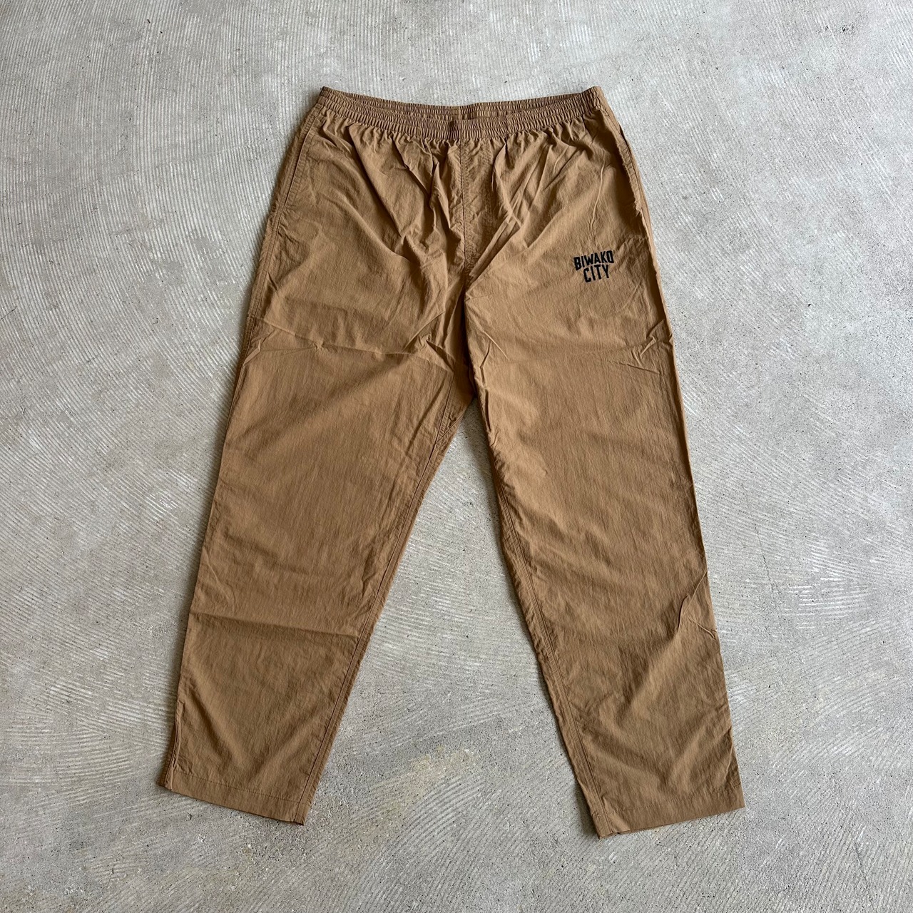 BIWAKO CITY /  PACKABLE  NYLON PANTS / BEIGE