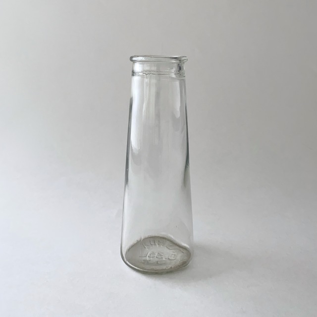 【SALE】Vintage Milk Bottle Without Neck 14