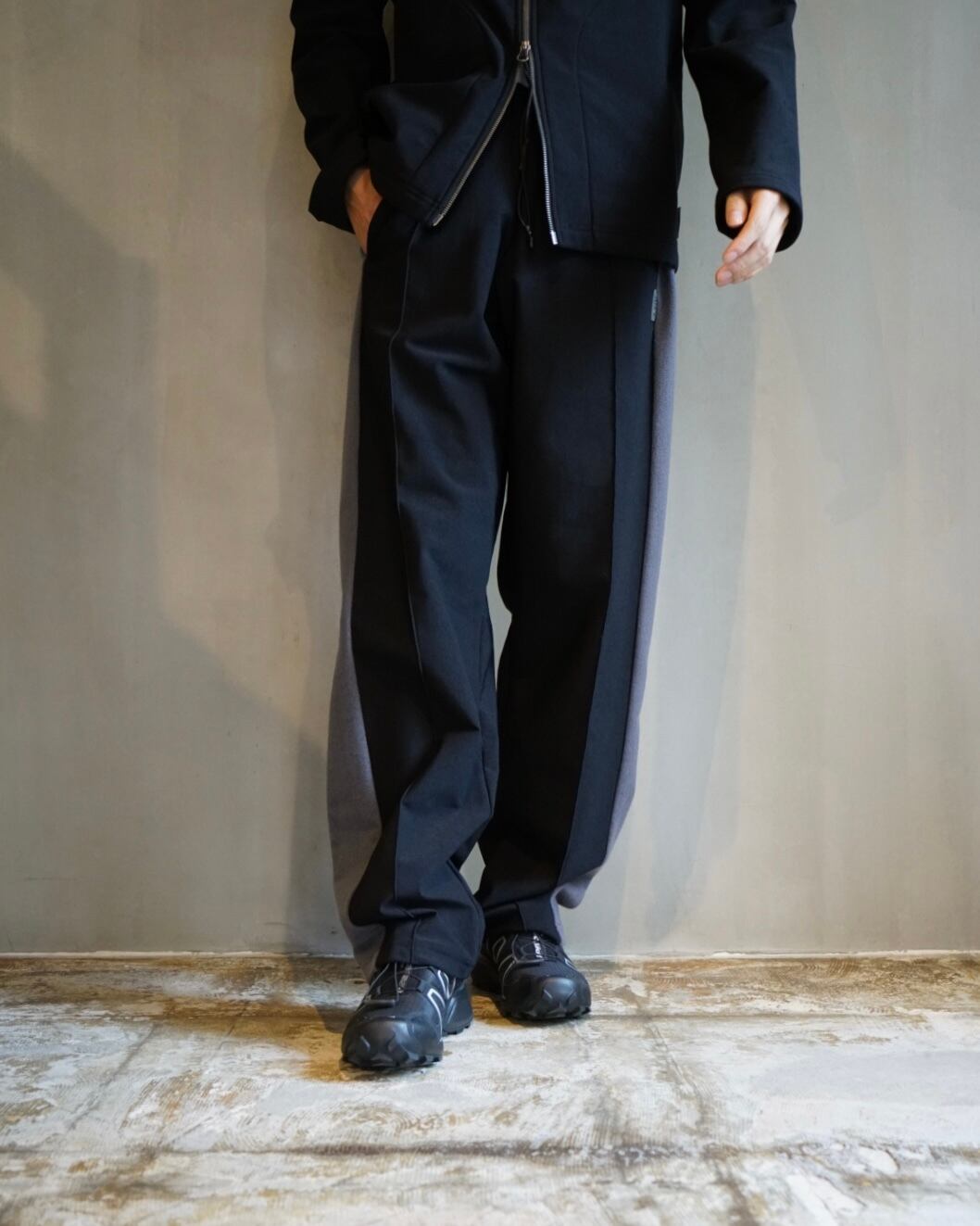 SAUL NASH 【SLEEK CONTRAST TRACK PANT -BLACK-】