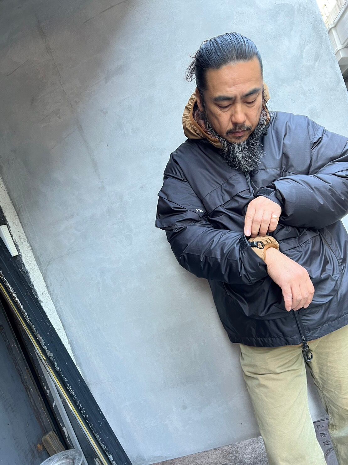 COMFY CMF OUTDOOR GARMENT 