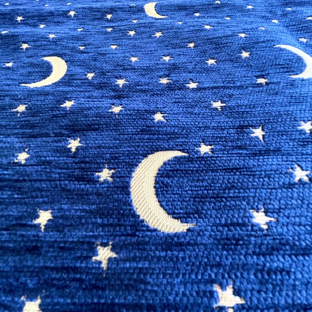 ゴブラン織りマルチカバー小　月星柄ブルー