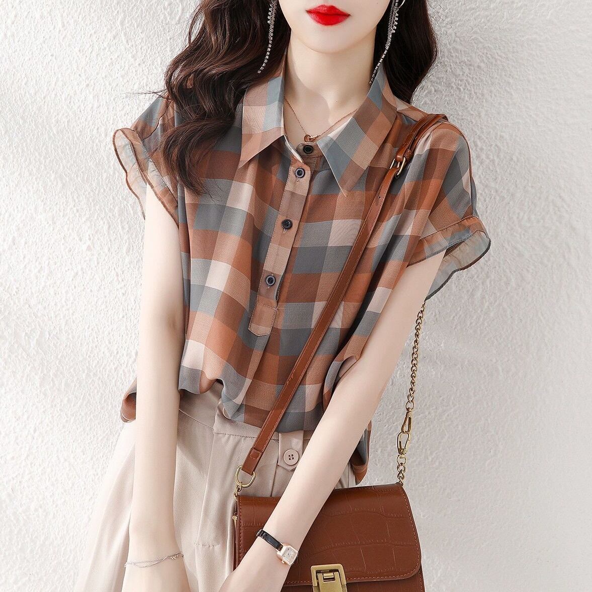 Autumn-Color Checkered Short Sleeve Blouse  T1121
