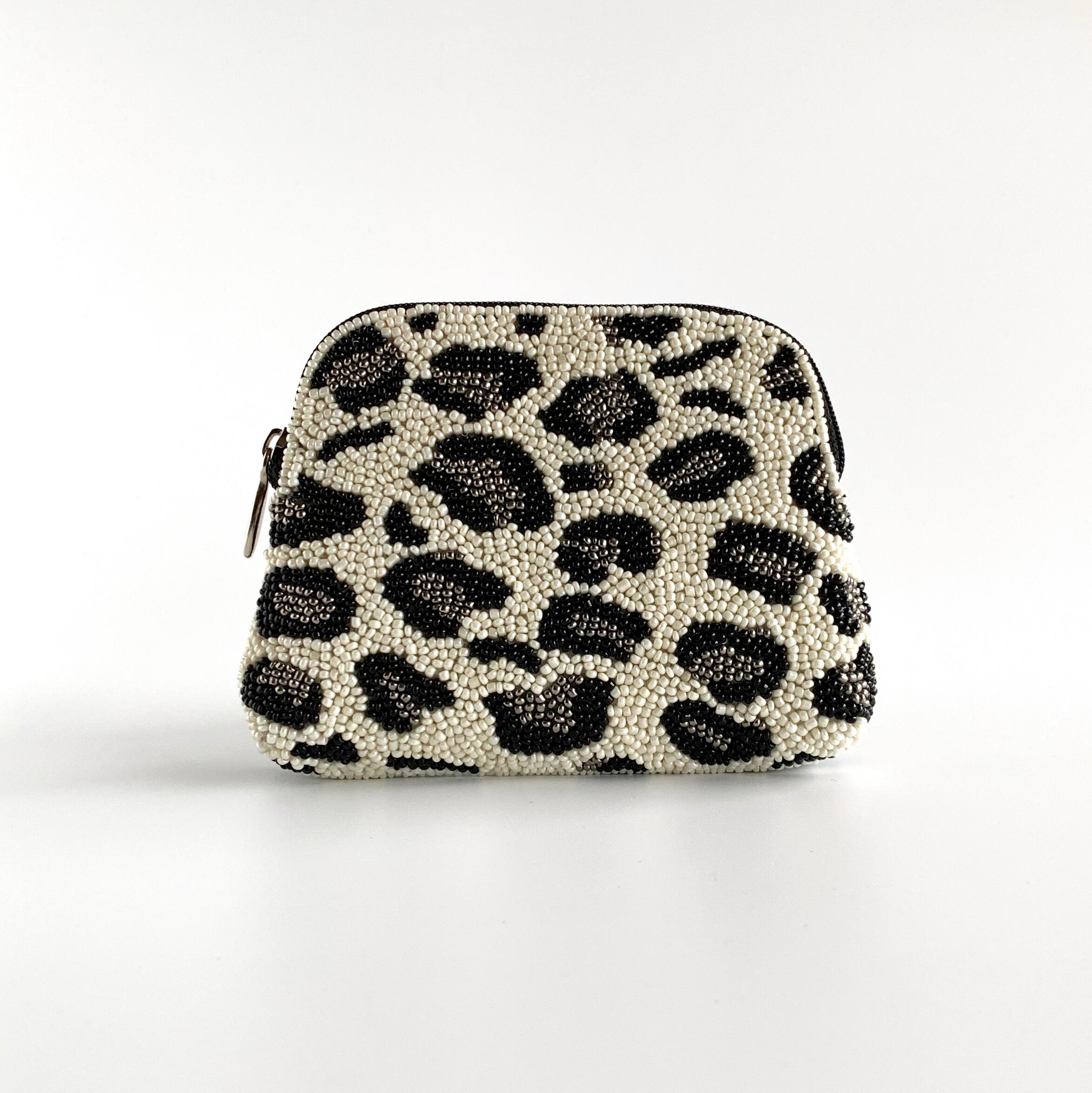 ビーズ刺しゅうポーチ 小(leopard)