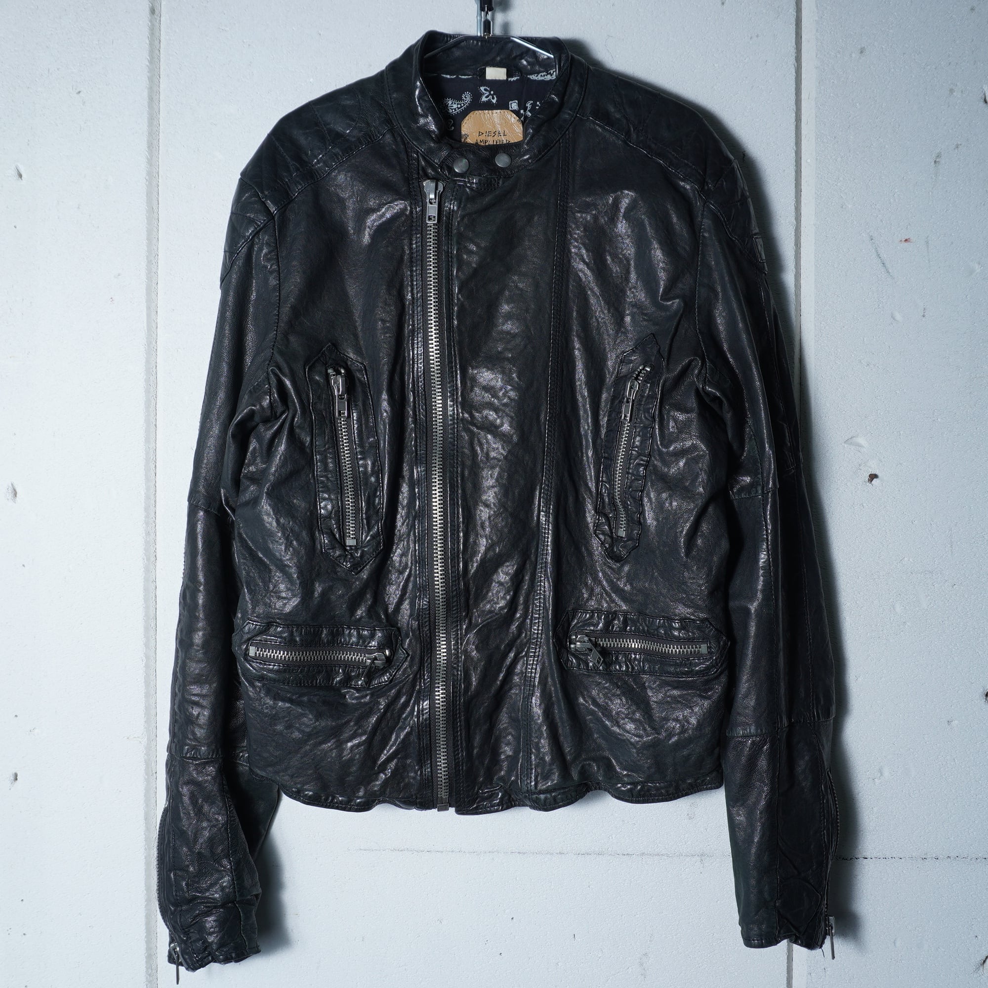 DIESEL | MIXHIVE
