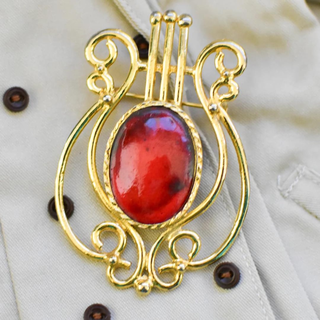 f885fc8aaa1e1c430486d7fe921875
