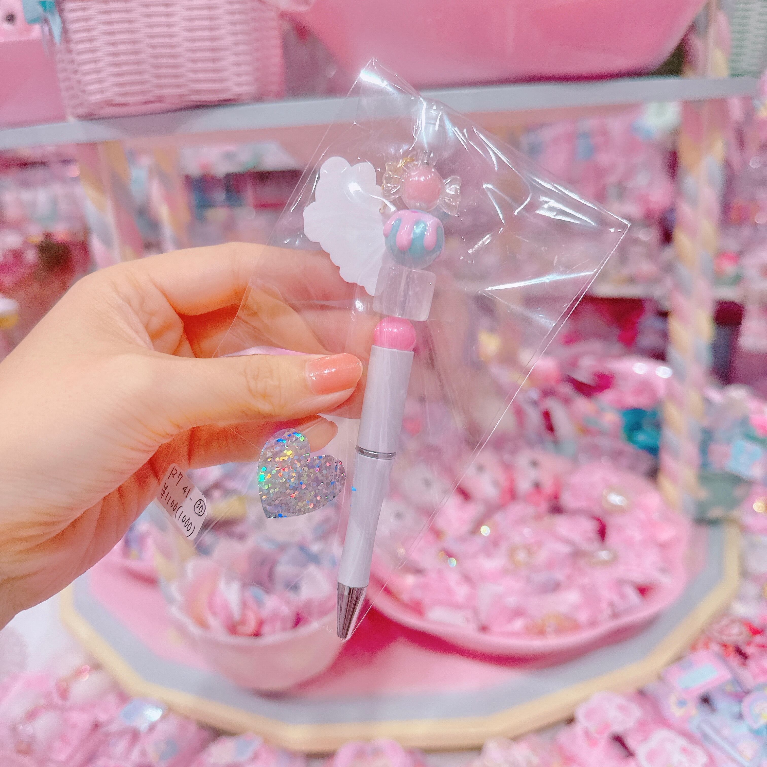 【R7】41-30チャーム付きカスタムボールペン