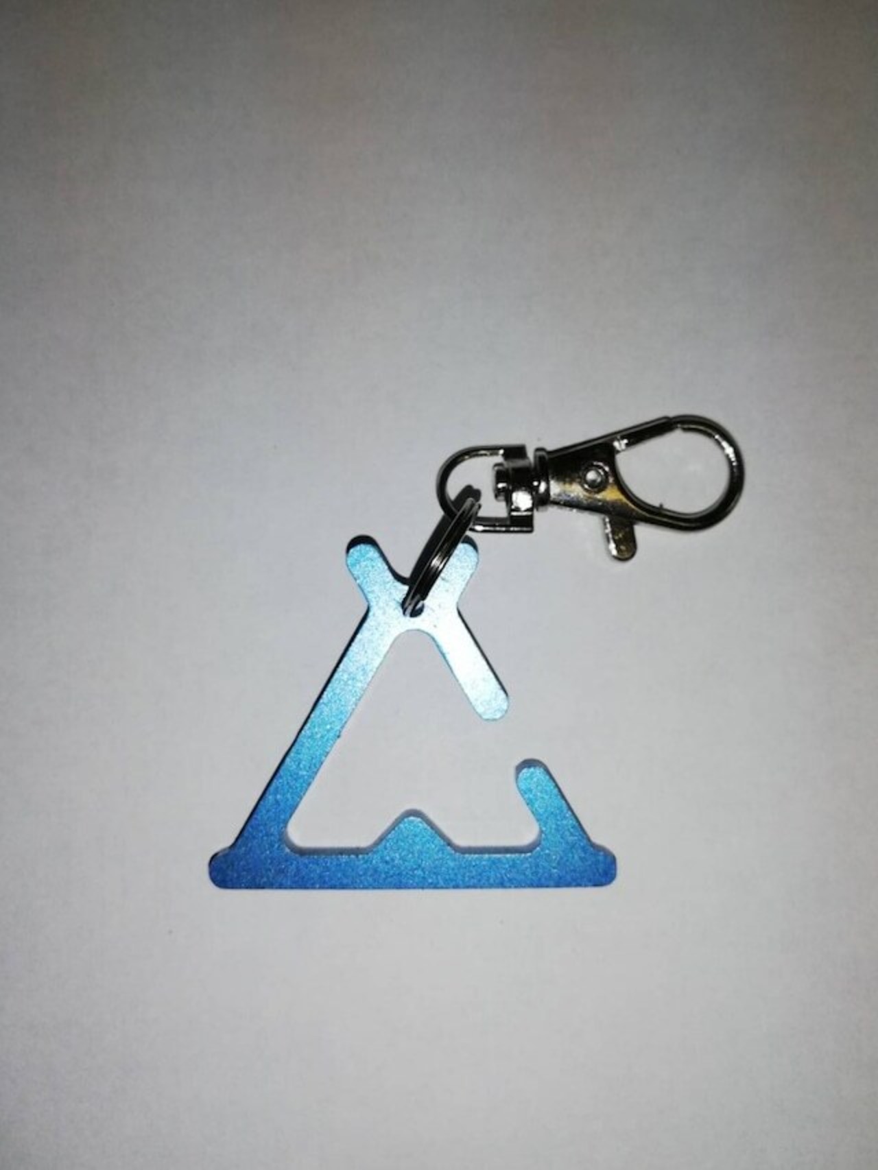 【送料込み】YDK野外道具工房 YDKオリジナルテント型キーホルダー 全4色 ブラック ブルー レッド ピンク