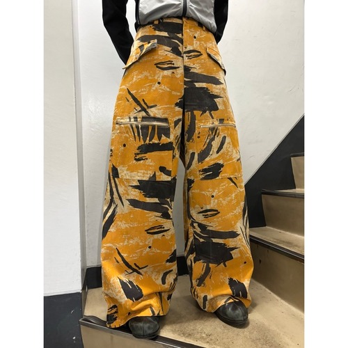 00's fashion nova 総柄バギーパンツ