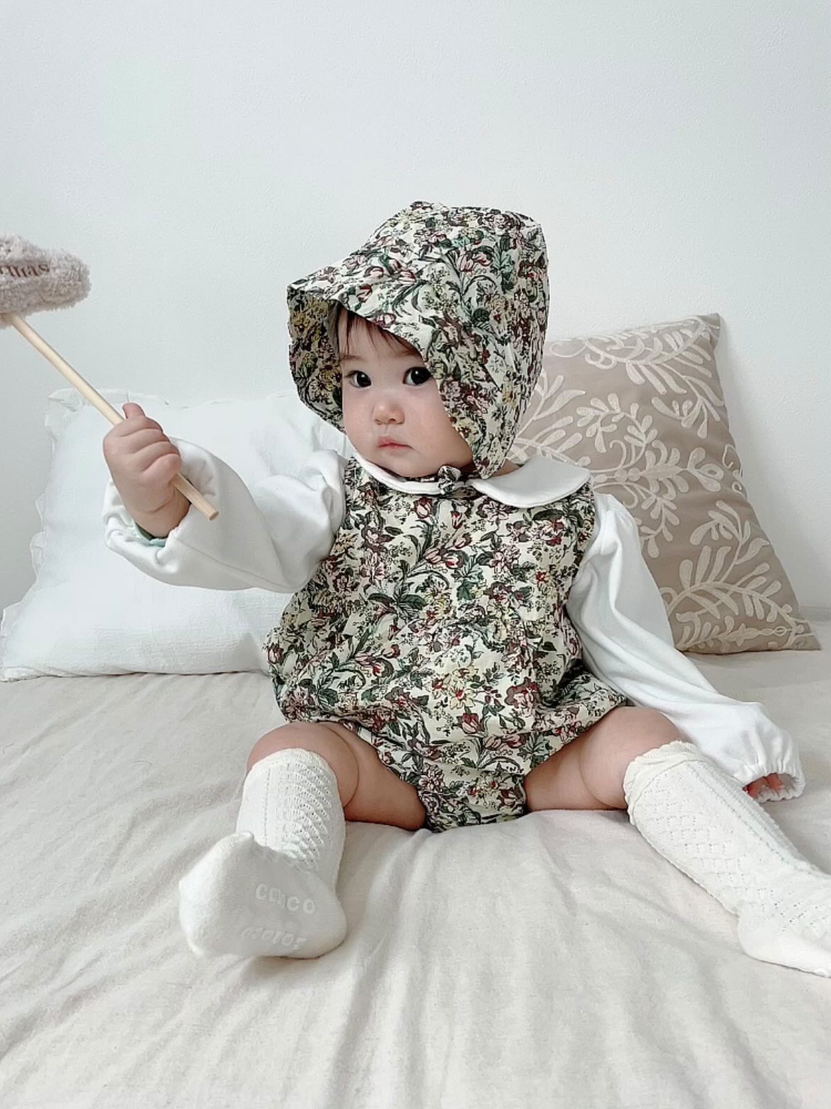 【取寄】花柄ロンパース+ボンネット+ブラウスセット