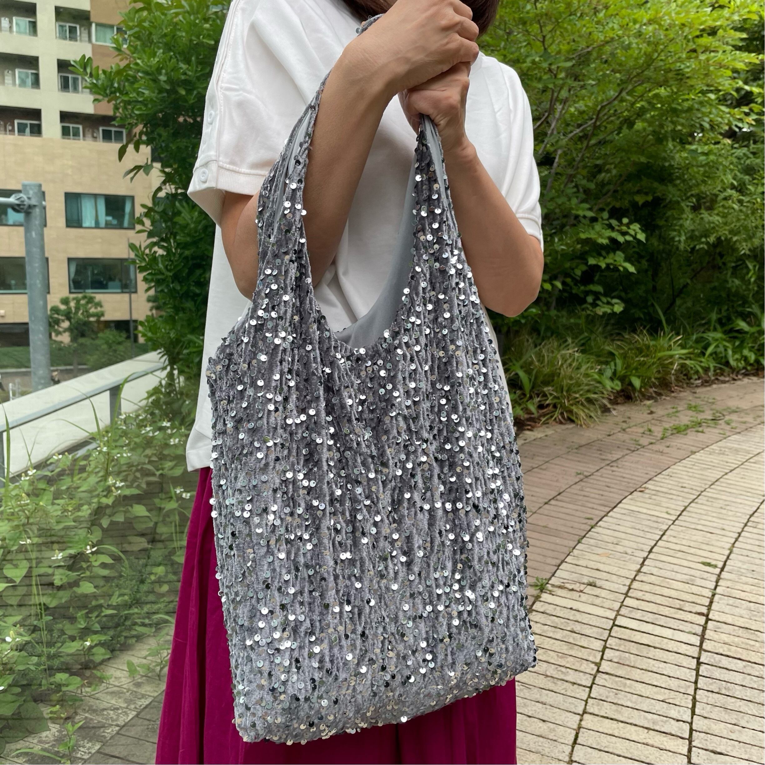 Uhr シルバー スパンコール エコバッグ SHIPS別注】Uhr:スパンコール トート バッグ｜シップスの通販