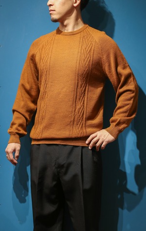 Vintage raglan sleeve brown knit