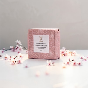 ヒマラヤの雇用を創出している手作り植物石鹸 　アーユルヴェーダ・ピンク・ ロック・ソルト・ソープ　Prakriti #be Natural Soap Pink Rock Salt