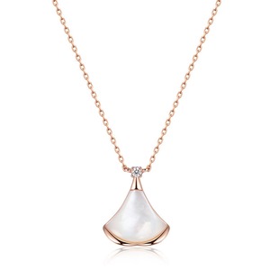 おしゃれ 雫柄 ダイヤモンド ネックレス