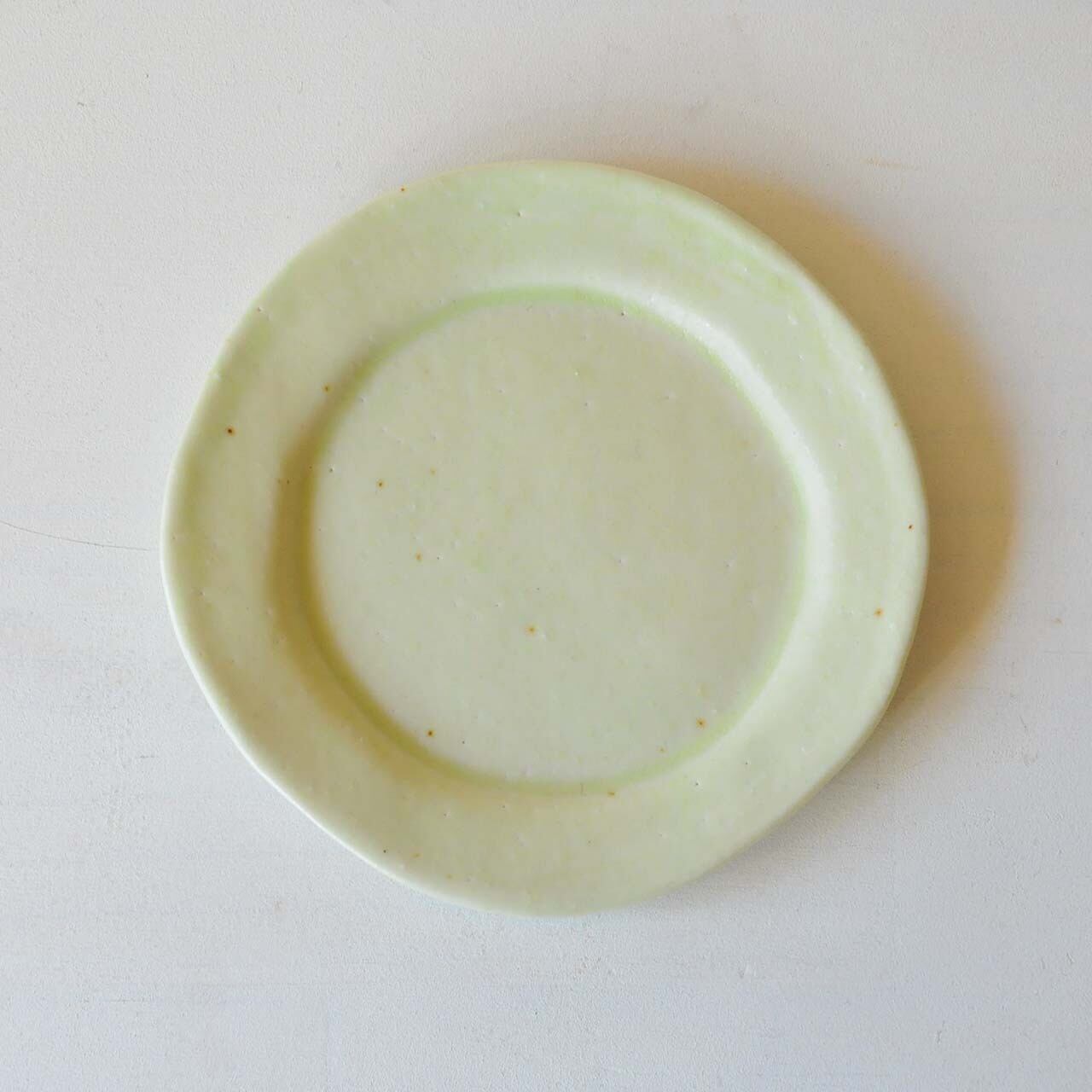 庄司千晶  マカロン丸小皿（006-C）