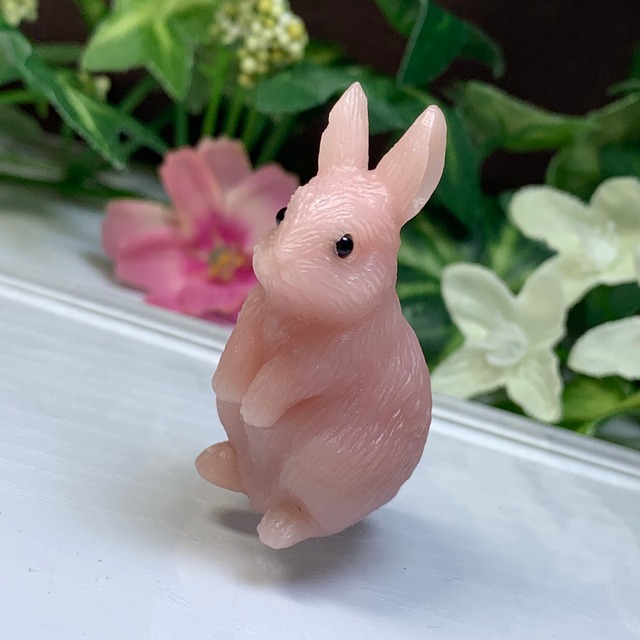 5.ピンクオパールうさぎ・インテリア