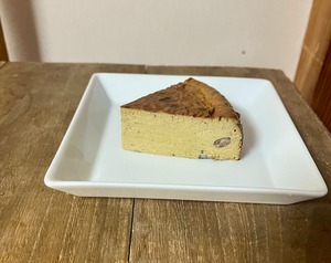 バスクチーズケーキ(ほうじ茶あずき)