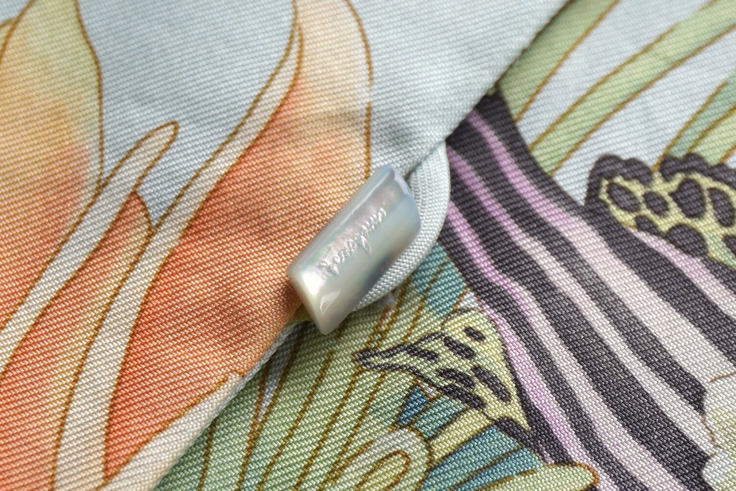 1980's〜 ITALY製 [Salvatore Ferragamo] 熱帯魚&花 スカーフ柄