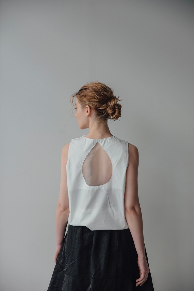 back sheer blouse (white)