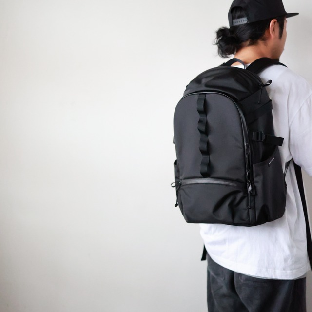 kirahvi yhdeksan - BACKBONE / Black ( made in Japan )