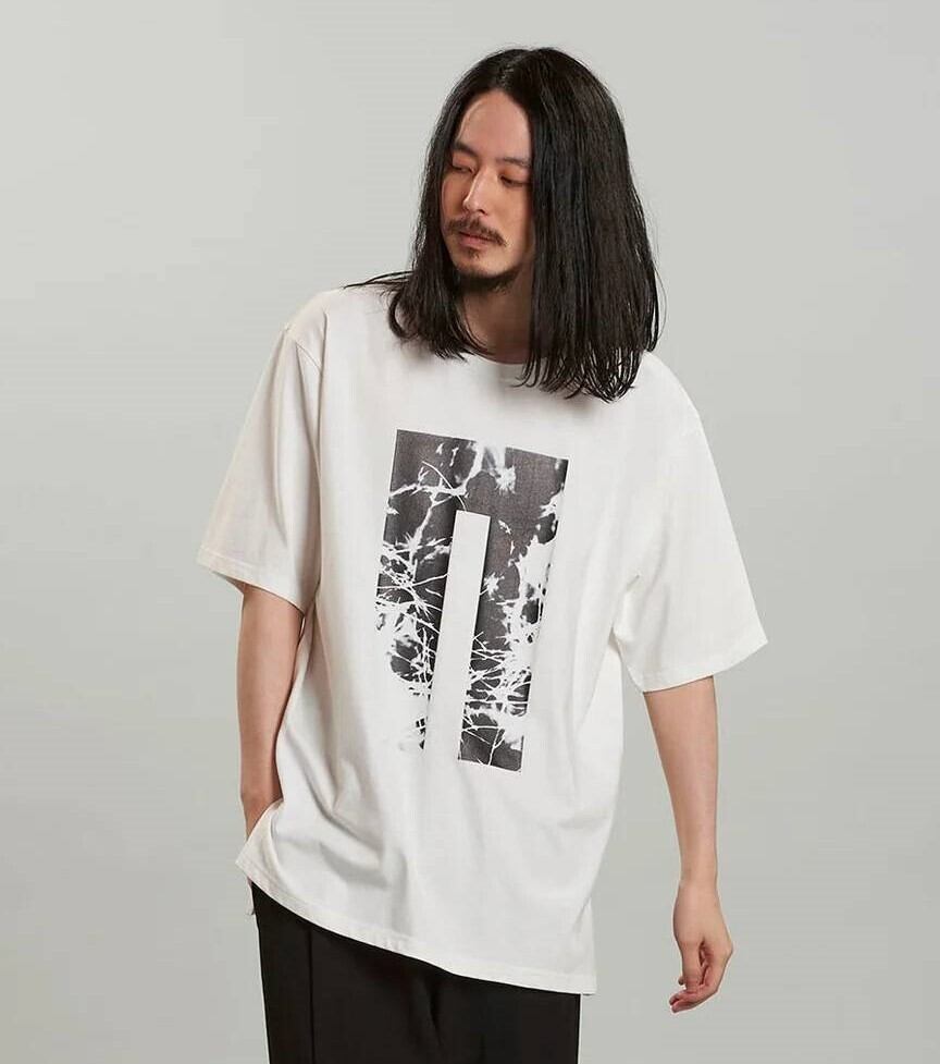 ノーアイディー noid 5分袖Tシャツ NOID. メンズ グラフィックロゴ