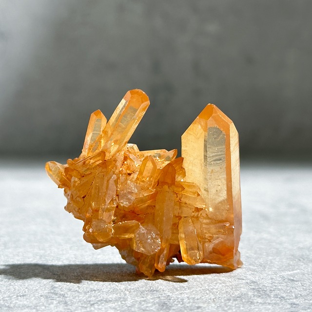 ミナスジェライス産タンジェリンクォーツ クラスター25◇ Tangerine Quartz ◇ 天然石・鉱物・パワーストーン