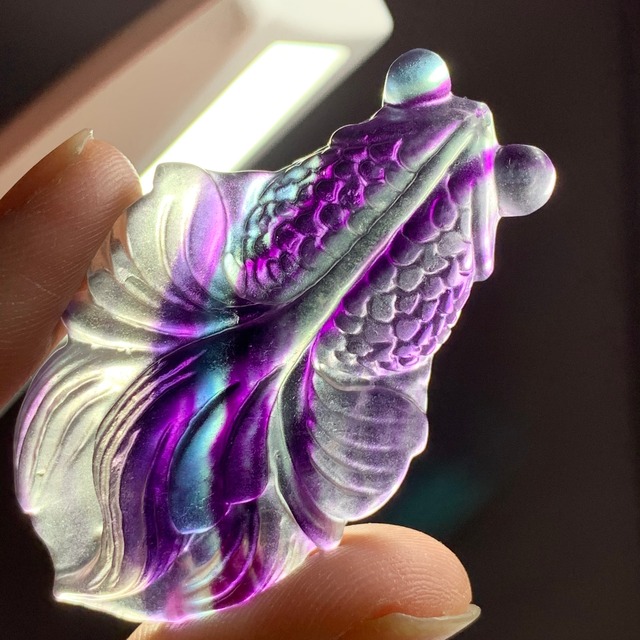 1.穴有り✩大型✩美しい金魚さんグラデーションフローライト