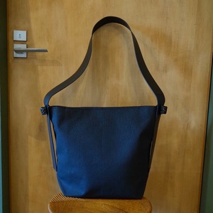KAMARO'AN(カマロアン) Tafolod Shoulder Bag Black 18-A