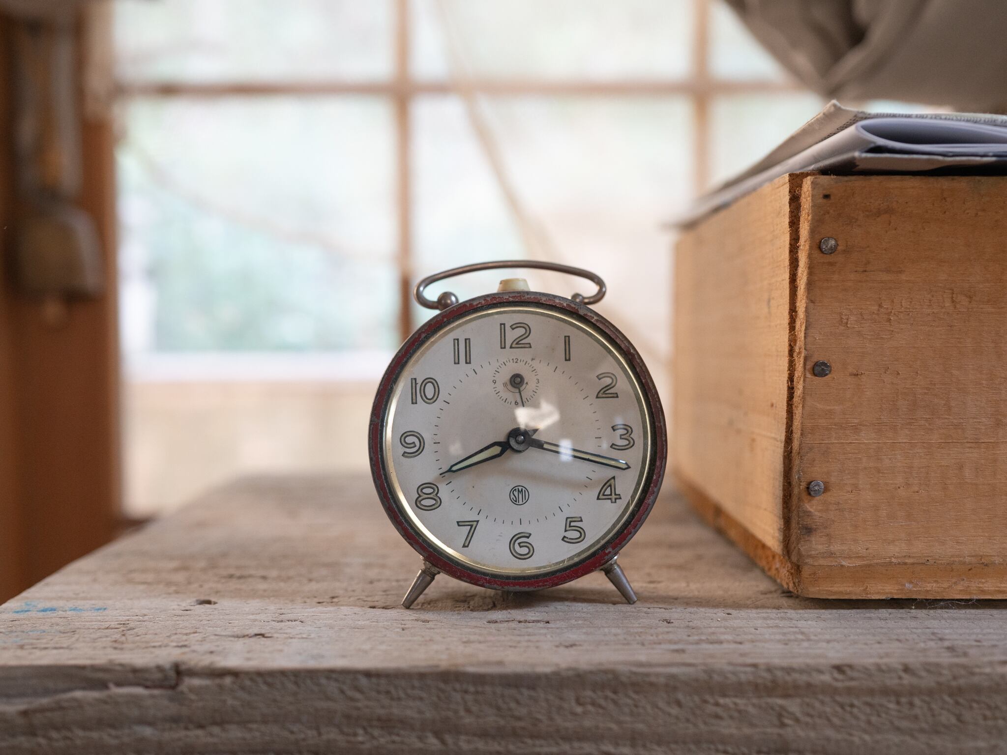 カチコチ音が可愛いSMI置き時計(実働)フレンチブロカント