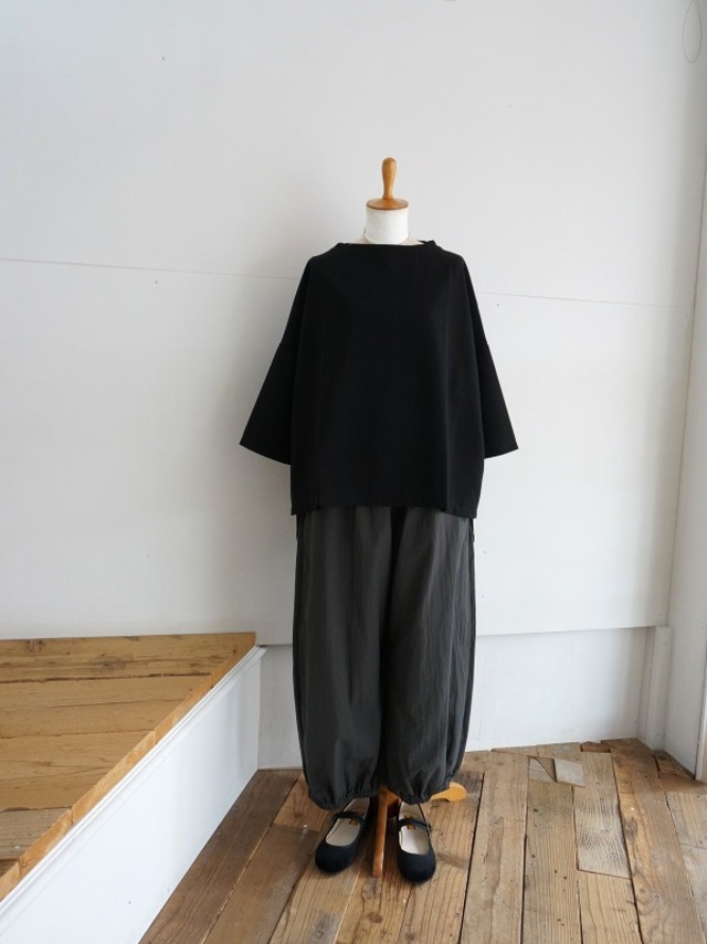 TRAVAIL MANUEL　シャドーサッカー Tブラウス