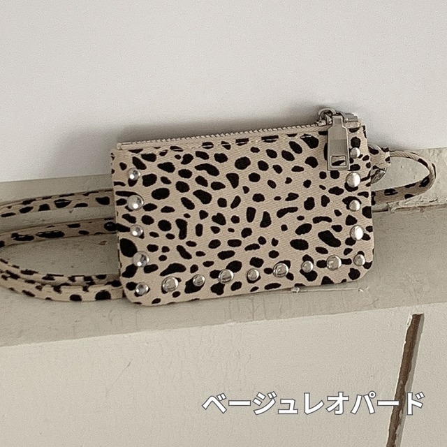 studs card case　J00233