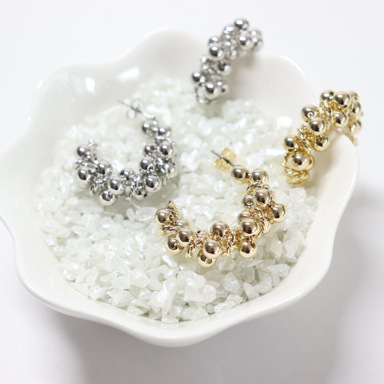 つぶつぶデザインピアス 韓国デザイン 両耳用 つぶつぶモチーフ GOLD SILVER 3.5㎝ パーティーピアス インパクトピアス 存在感あるピアス bittersweet