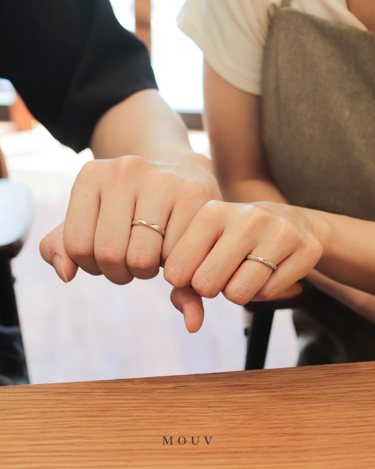 事例|2色メビウス