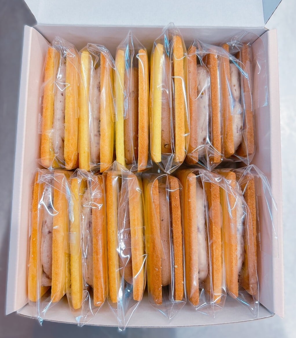 冷凍] あんバターサブレサンド 小豆/ラムチョコレート/無花果 3種12枚